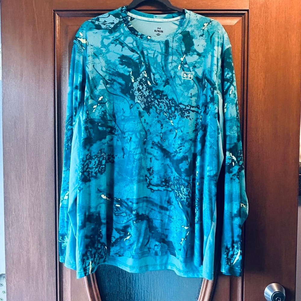 Under armour XL men's rash guard teal/gold EUC